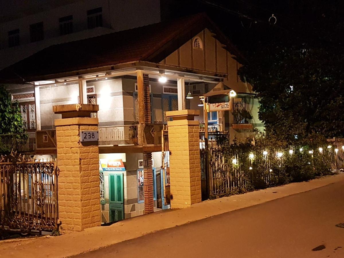 Dalat Galaxy Hostel Eksteriør billede